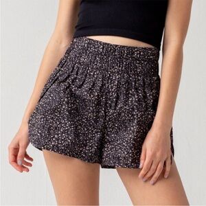 fp Movement by Free People - The Way Home shorts - animal print, size Small S